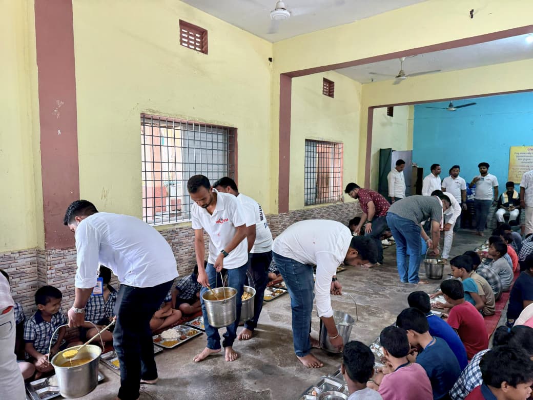 WOYM Celebrates Its 10th Foundation Day with Special Children